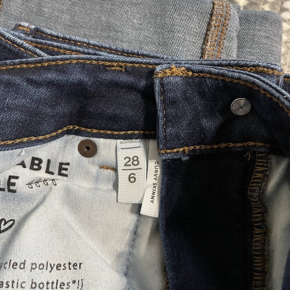Ann Taylor High Rise Skinny Jeans - Curvy Fit Size 28/6 - Picture 5 of 7